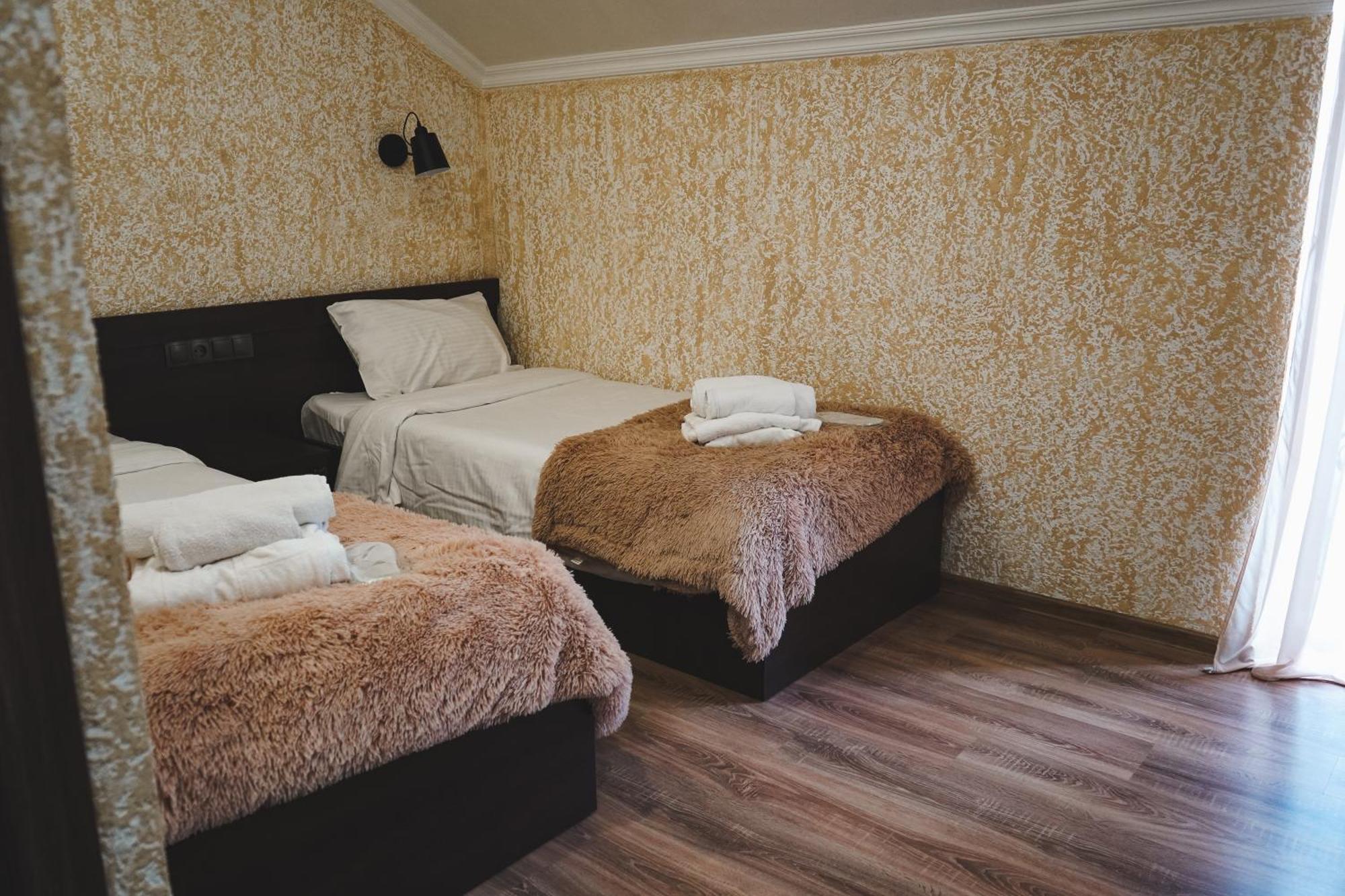 קזבגי Hotel Toliketi מראה חיצוני תמונה